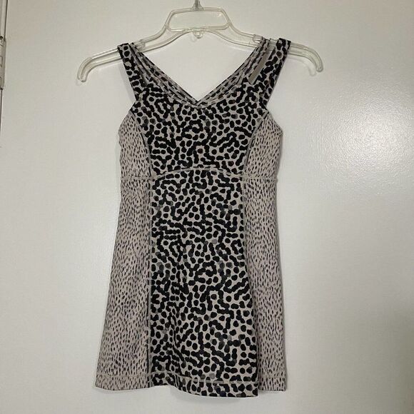 Lululemon Happy Strappy Tank Ace Spot Grain Black Dottie Dash Grain Black size 2 - Picture 8 of 8